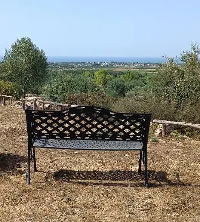 Olivi לינה וארוחת בוקר