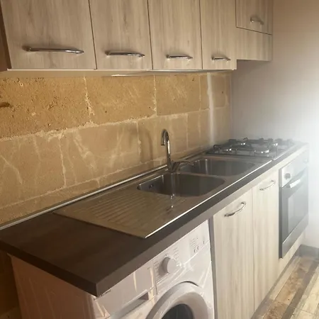 Olivi לינה וארוחת בוקר מנדוריה