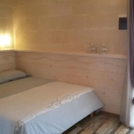 Olivi 3*